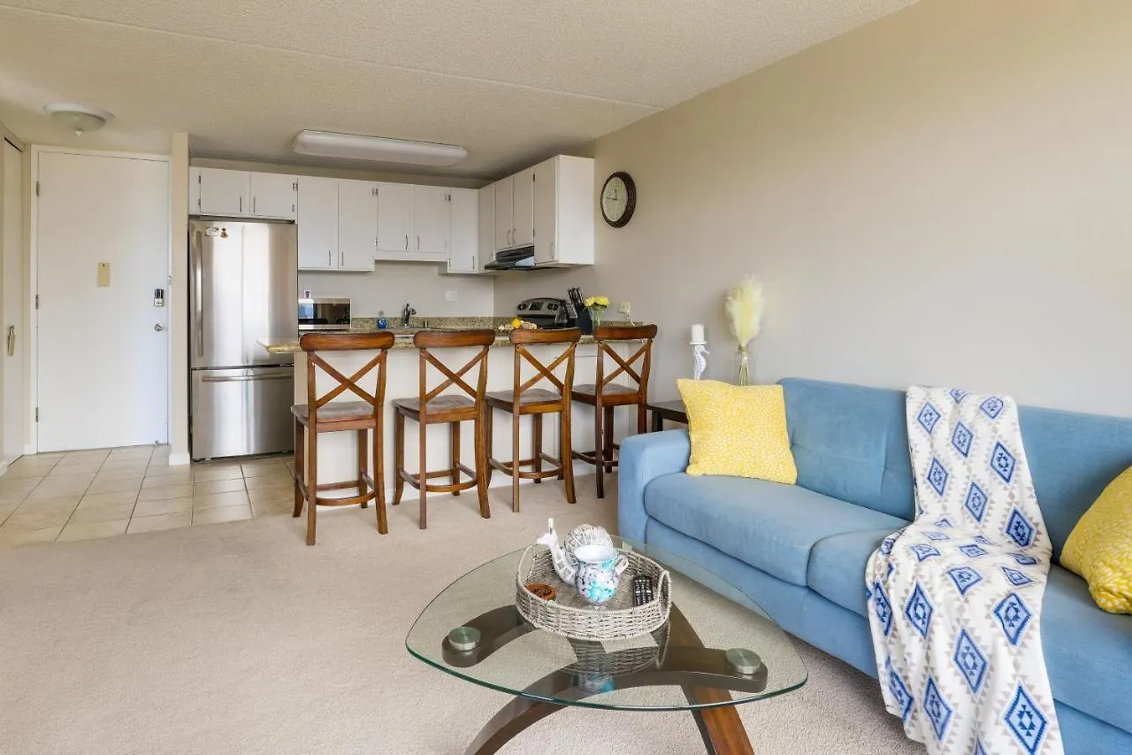 Honolulu Condo Stay With Balcony Walk To Beaches!